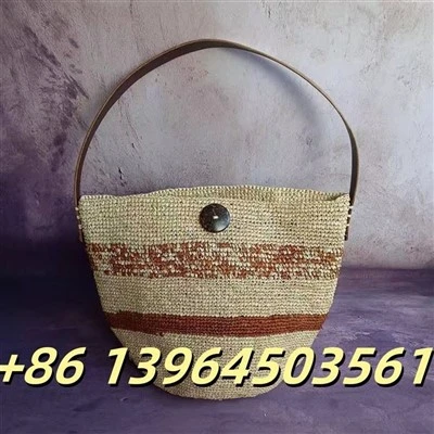 Kézi szőtt váll raffia táska